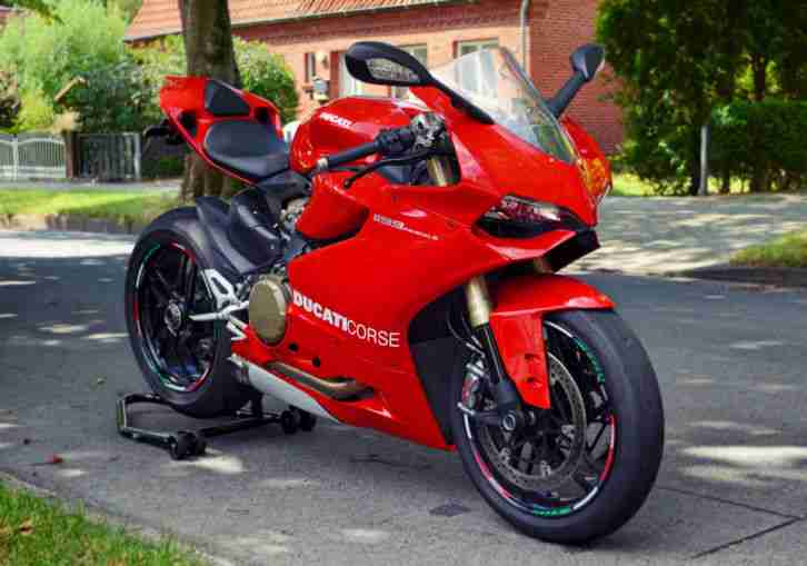 DUCATI 1199 PANIGALE 2013 MODEL