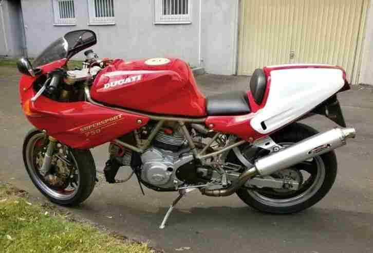 DUCATI 750 ss Nuda Monoposto viel Carbon 1996 BOS-Anlage