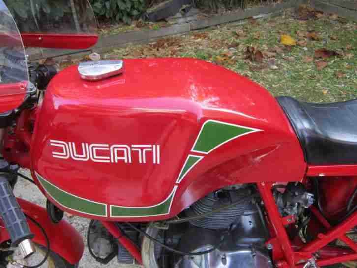 DUCATI MIKE HAILWOOD 900