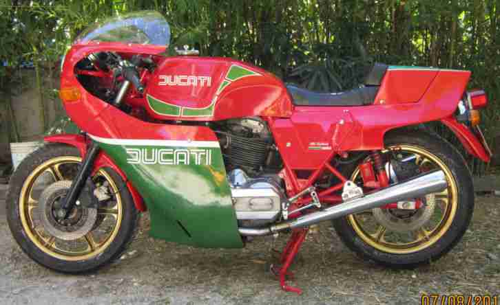 DUCATI MIKE HAILWOOD 900