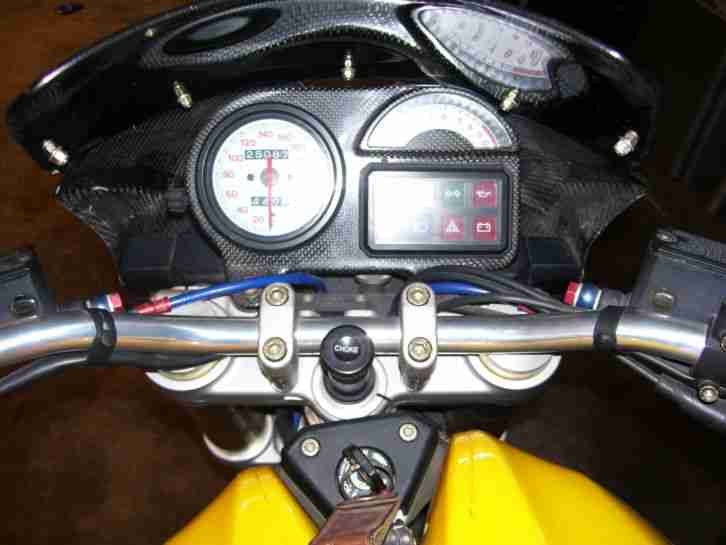 DUCATI MONSTER 900 Sammlerstück ( Mauro Lucchiari )