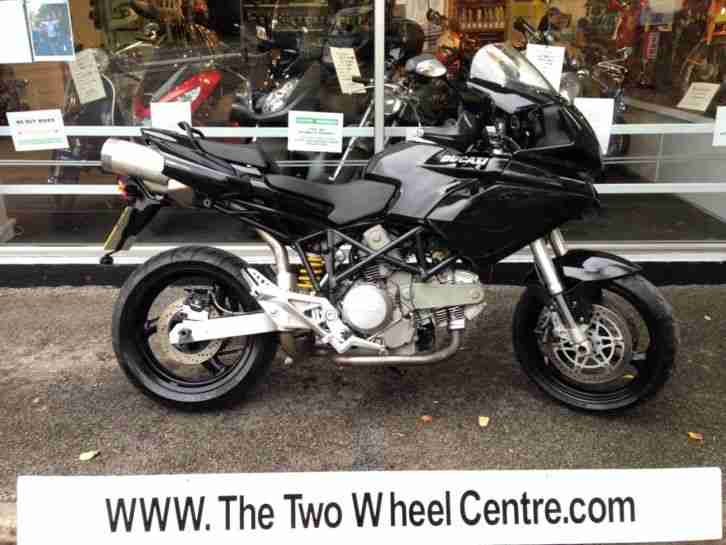 MULTISTRADA 620 BLACK 2005 LOW MILES