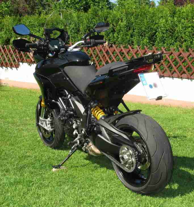 DUCATI Multistrada 1200 S - schwarz, schwarz, schwarz ... die Einzige :-)