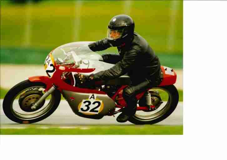 DUCATI Rennmaschine