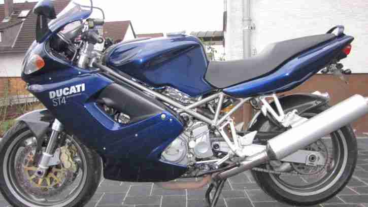 Ducati ST4