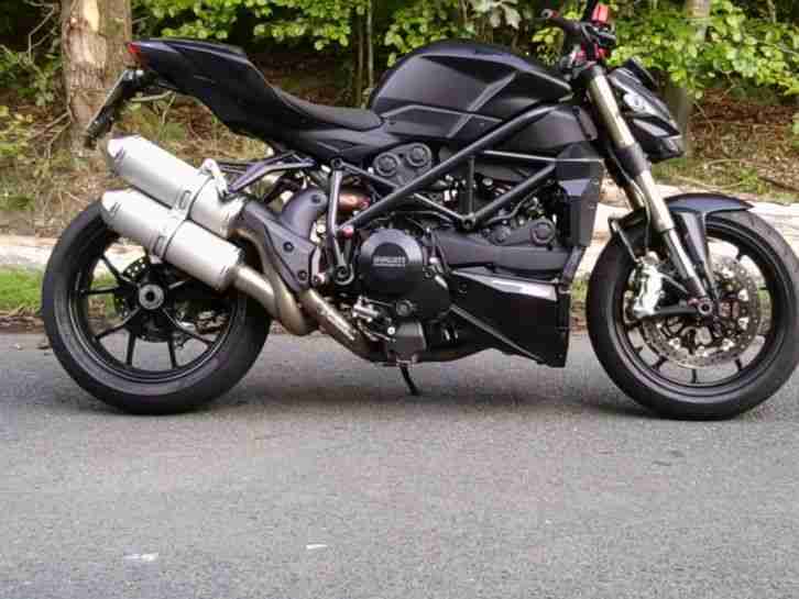 DUCATI STREETFIGHTER 848