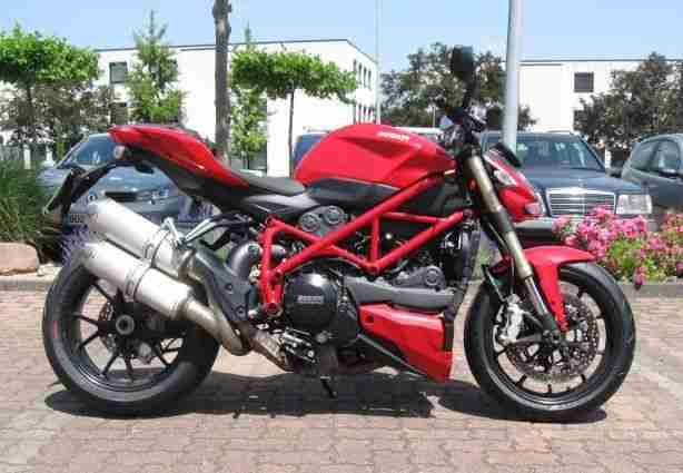 DUCATI Streetfighter 848 ++DQS Schaltautomat++ TÜV+Reifen+KD=NEU ++ TOP-Zustand