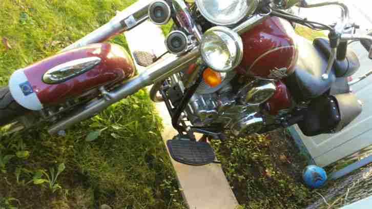Daelim Daystar VL 125 F, nur 10350 Km! Garagengepflegt! Viele Extras!
