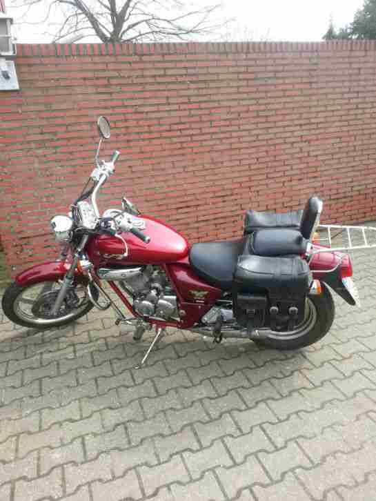 Daelim (ROK) VT 125 F KM 8300 Baujahr 1998