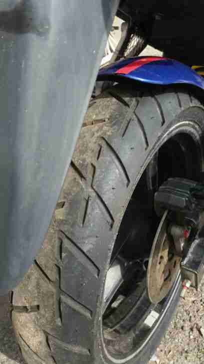 Daelim Roadwin 125 mit TÜV bis 09.2017