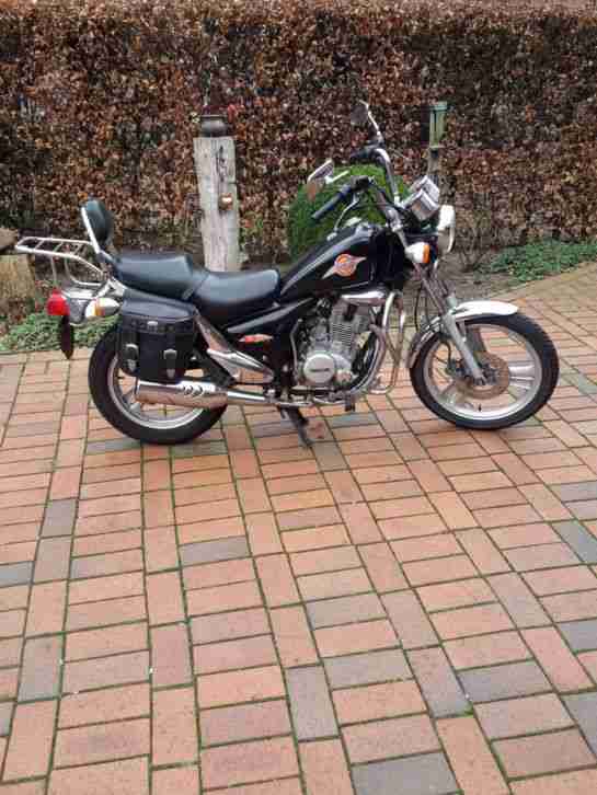 Daelim VS 125F Motorrad