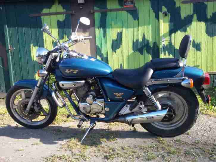 Daelim VT125 F