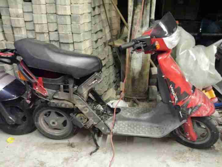 Derbi Vamos aus 2 mach 1