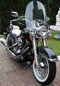 "Die Prächtige" Harley-Davidson FLSTN 2007 Softail Deluxe