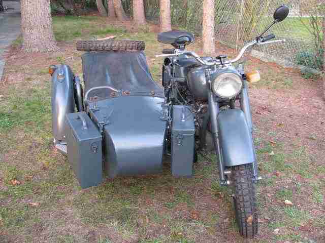 Dnepr MT 10-36 , Ural , Gespann , Beiwagen