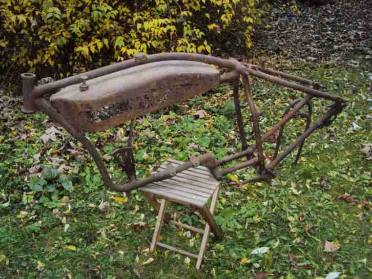 Douglas 350cc 500cc motorcycle frame flat tank 20's Rahmen Stecktank 20er Jahre