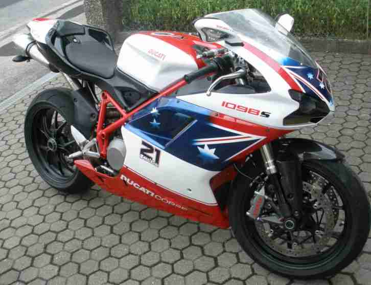 Ducati 1098 im Bayliss Design ( 848 1198 )