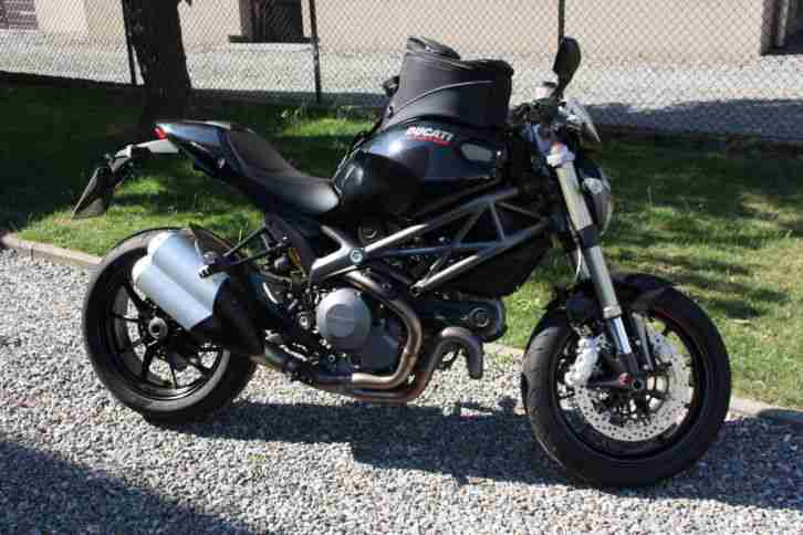 Ducati 1100 Monster EVO inkl. ABS und Traktionskontrolle