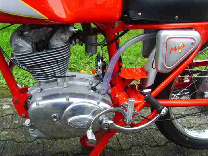 Ducati 250 Mach1 keine MV-GILERA oder MORINI