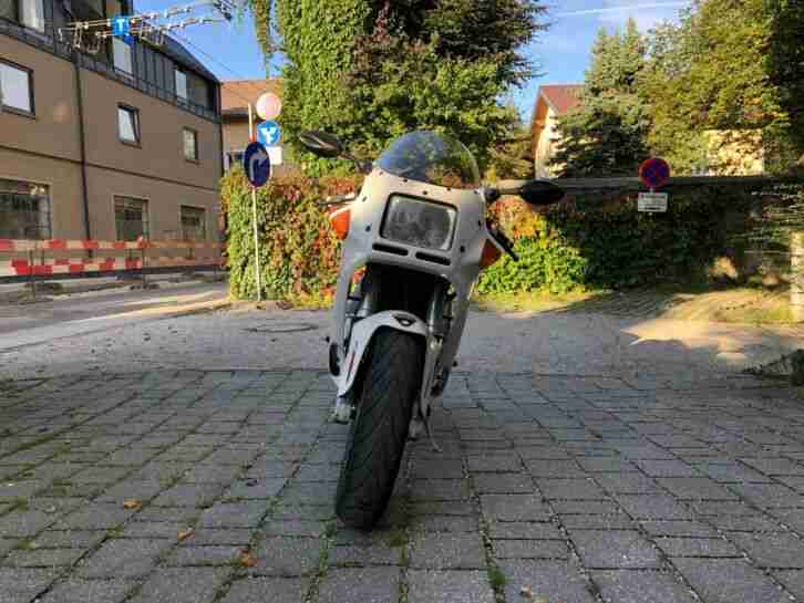 Ducati 600 SS