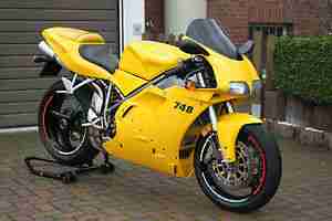 Ducati 748 S / Bingo-Bikes