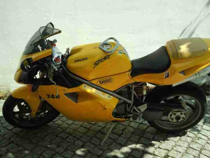 Ducati 748 S