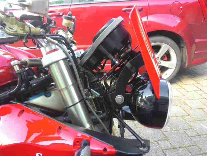 Ducati 748 ( SP ) Nacked Bike Umbau, mit getuntem Motor, für Bastler