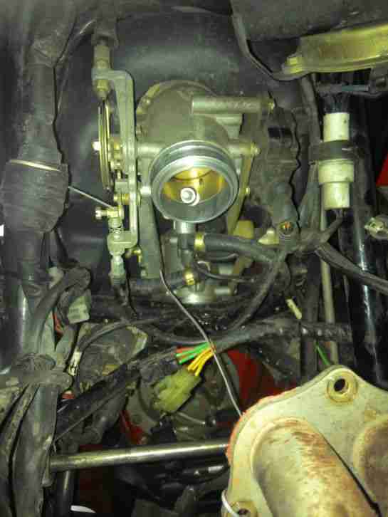 Ducati 748 (SP) Nacked Bike Umbau ohne Motor TÜV 8/18