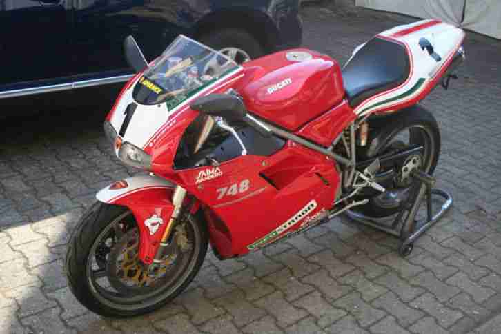 Ducati 748S