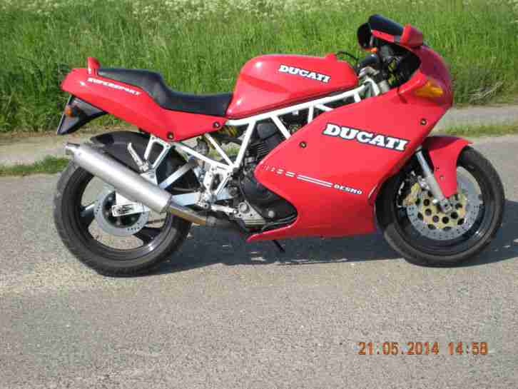 Ducati 750 SS / Bj.1992 Supersport / 32779 Km / Desmo /