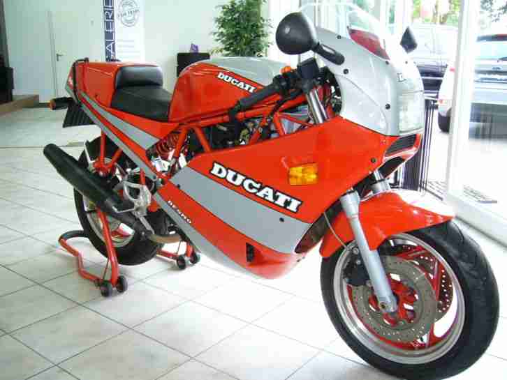 Ducati 750 Sport sehr guter Zustand / Unfallfrei/ Historie / Original Lack