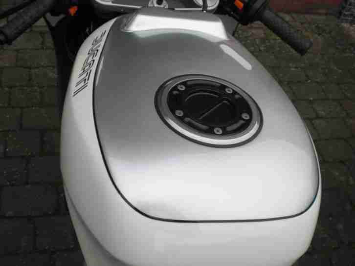 Ducati 750 Supersport