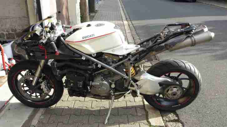 Ducati 848 Bj. 2008 Unfall