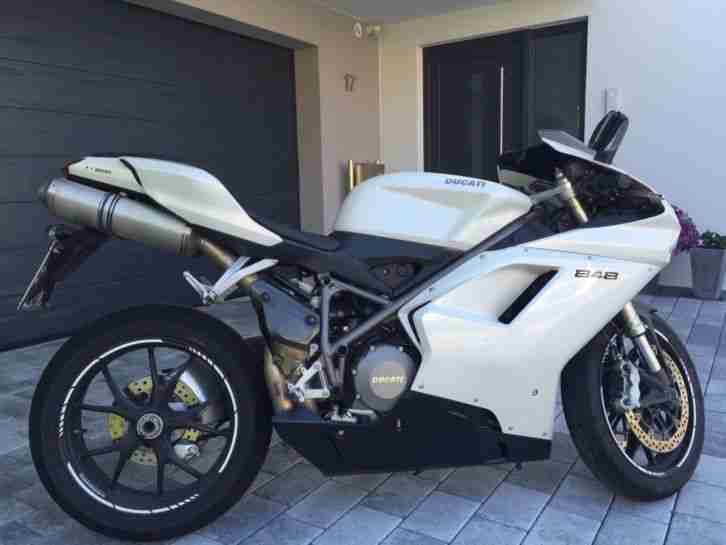 Ducati 848 Top Scheckheftgepflegt