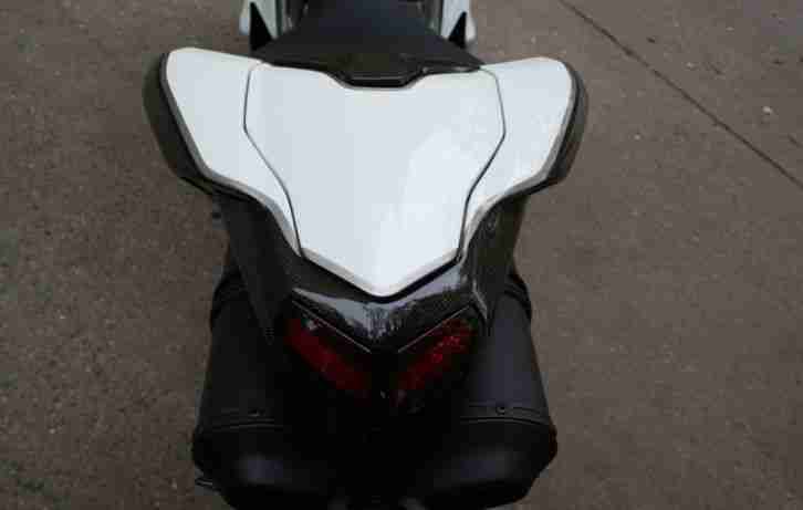 Ducati 848 mit Trockenkupplung