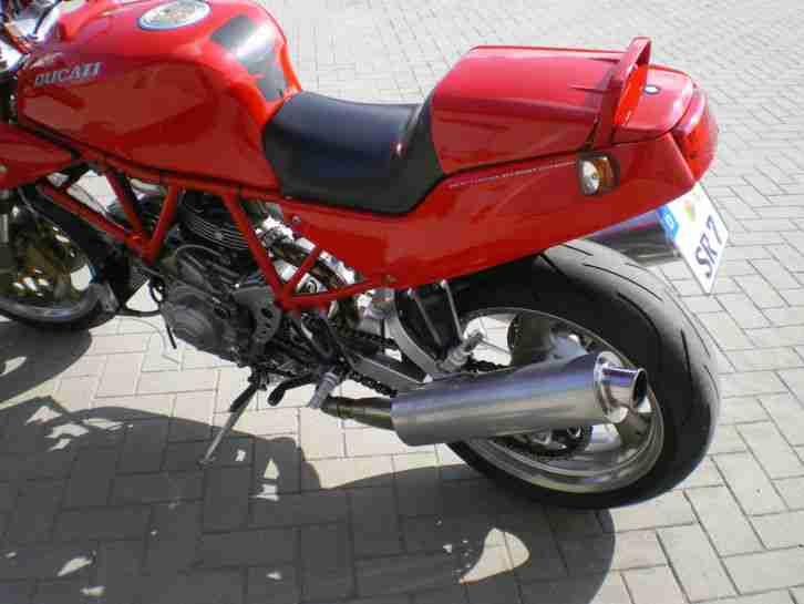 Ducati 900 SS
