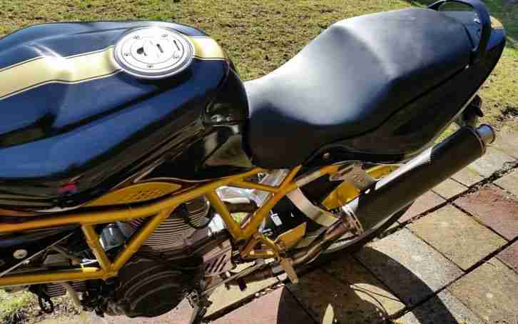 Ducati 900 SS