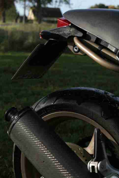 Ducati 900 i.e. Monster M2 Bj.2000 22.000KM Carbon wie NEU