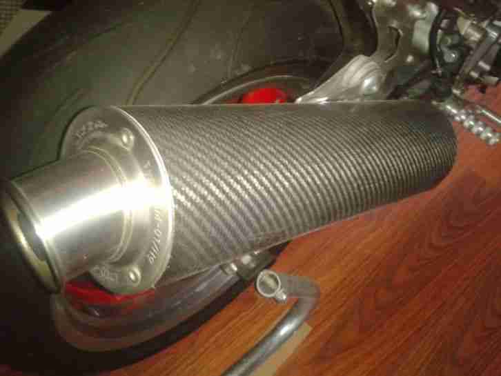 Ducati 9000 Supersport Carenata/ Nuda Verschleissteile neuwertig