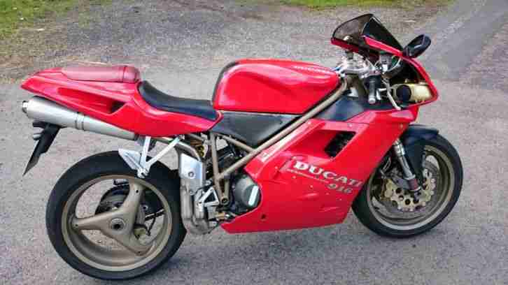 Ducati 916