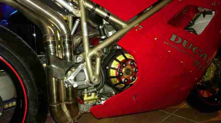 Ducati 916 Strada Monoposto erste Baureihe