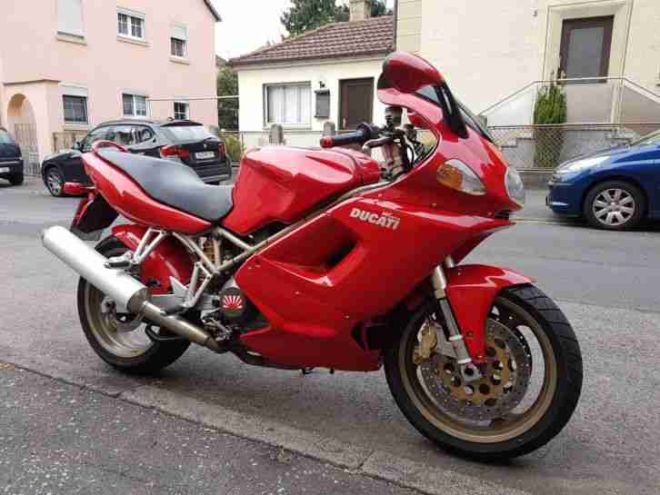 Ducati 944 St2