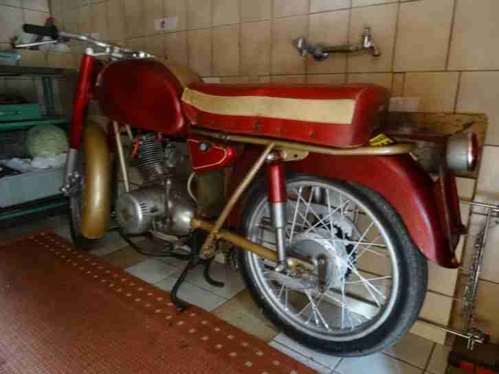 Ducati 98 TS von 1958 - Restaurationsobjekt / Oldtimer