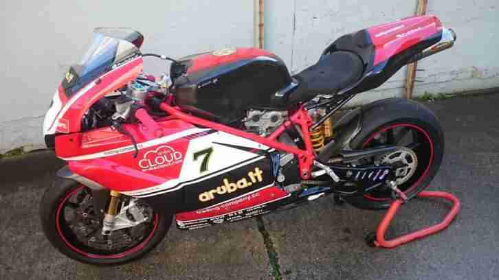 Ducati 999 S racing