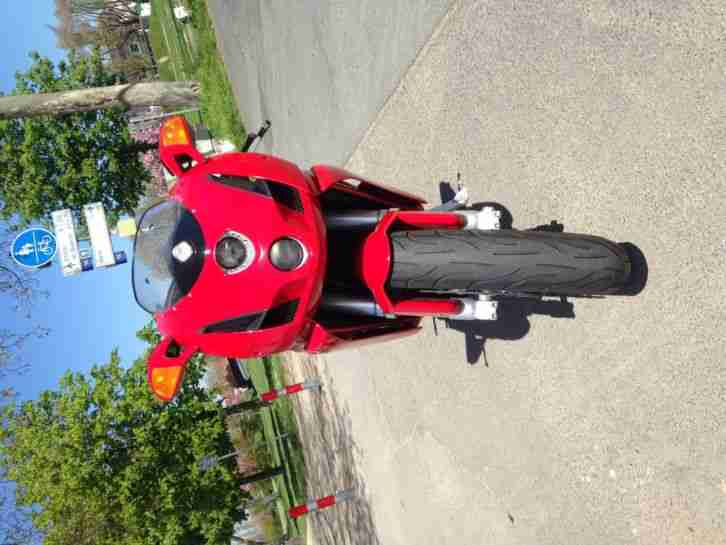 Ducati 999 Testastretta Biposto