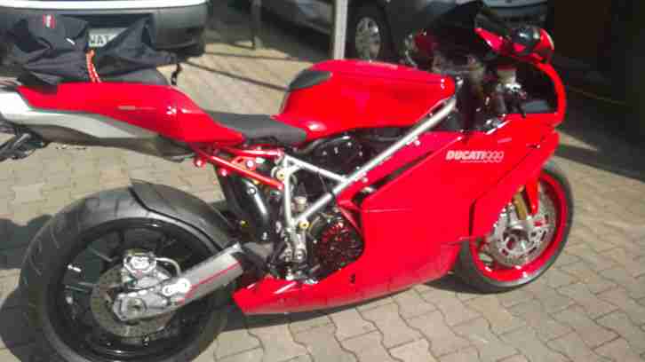 Ducati 999 Testastretta Ez. 2003 Insp./ Service neu