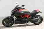 Diavel Carbon Edition 2011