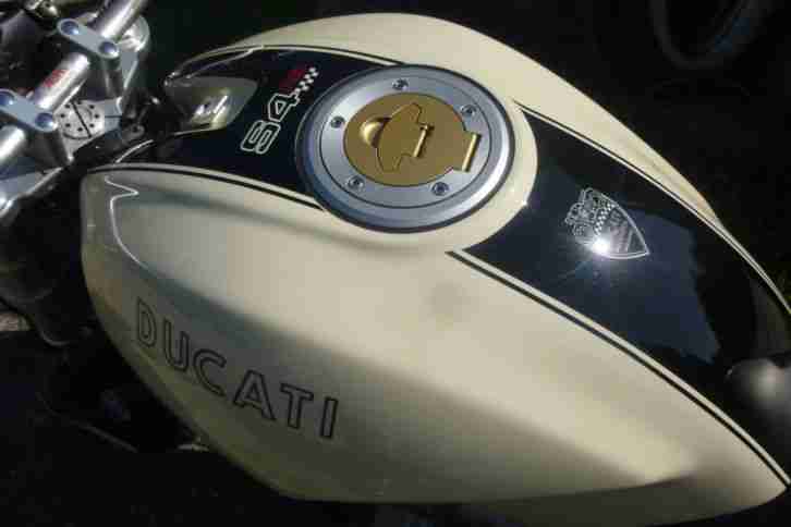 Ducati Hyper Monster S4 , TOP Zustand mit vielen Extras!!