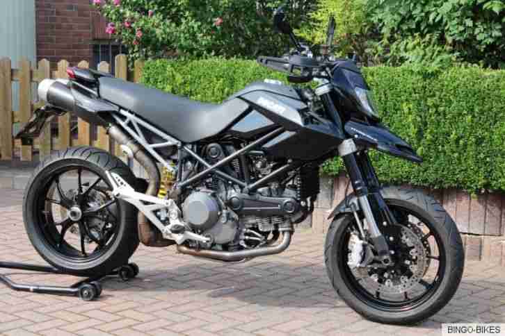 Ducati Hypermotard 1100 EVO Dark / TÜV und Inspektion NEU / Bingo-Bikes