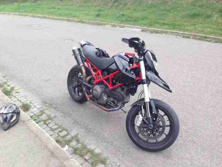 Ducati Hypermotard 796 Sportauspuff, TÜV Neu!!! Top Zustand!!!